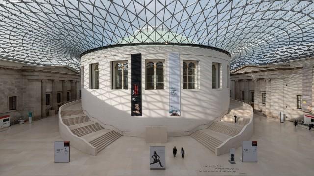 Image de l'intérieur du musée londonien "British Muséum".