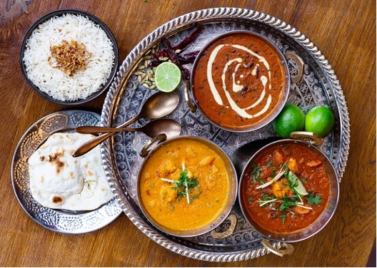 Image d'un plat au curry du restaurant "Sizz".